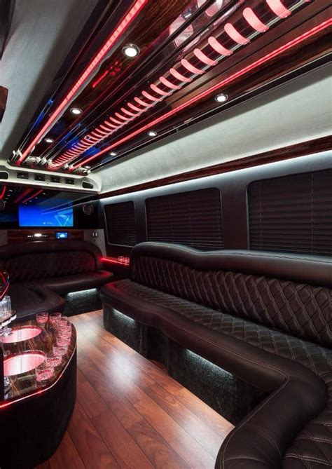 Party Bus Rental & Charter Buses in Shreveport & Monroe, LA