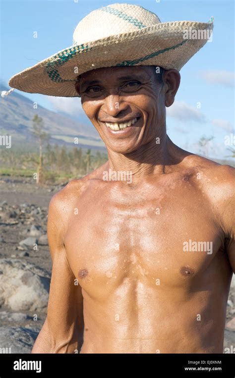 Super Typhoon Durian caused huge volcanic ash mudslides from Mayon Volcano, Albay Province ...