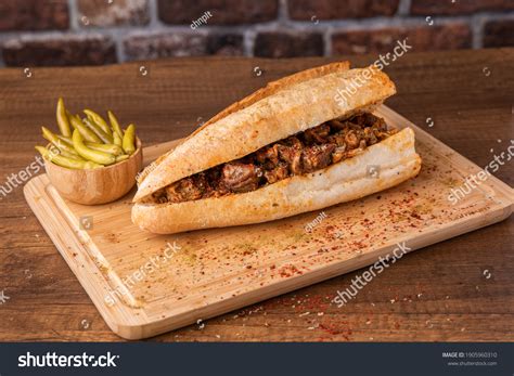 Traditional Turkish Food Kokorec Izmir Kokorec Stock Photo 1905960310 | Shutterstock