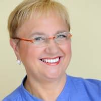 Lidia Bastianich Bio, Age, Family, Husband, Daughter, House, Restaurants