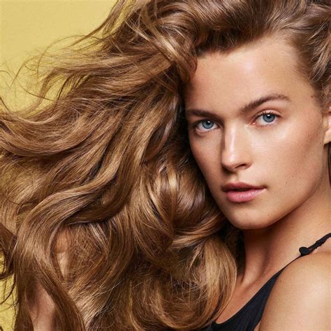 Shampoing Résilience in 2023 | Oribe hair products, Weak hair, Hair fibers