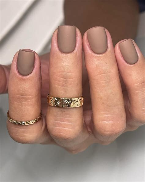 11 Winter Nail Art Trends That Will Be Huge In 2023 — See Photos | Allure