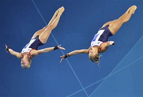 Photos: Just another day at the pool: Women compete in synchronized diving - The Globe and Mail