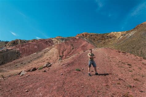 Premium Photo | Valley of mars landscapes