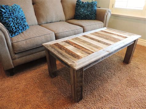 reclaimed barnwood coffee table! | Wood coffee table rustic, Coffee ...