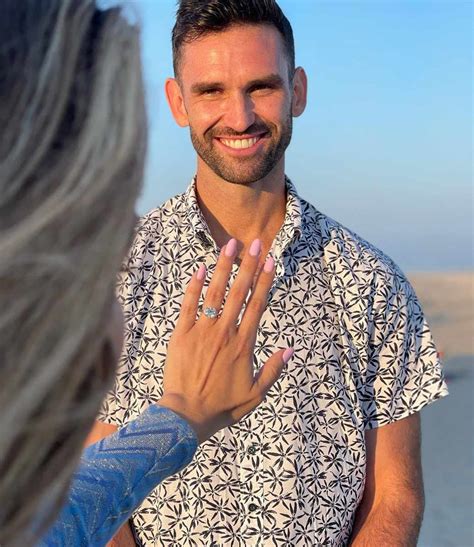 Lindsay Hubbard's Radiant Love: A Glimpse Into Her Captivating Engagement Ring - Diamond Registry