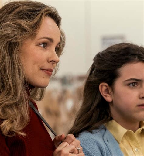 Rachel McAdams & Kathy Bates Wow in First Official Trailer for ‘Are You There God? It’s Me ...