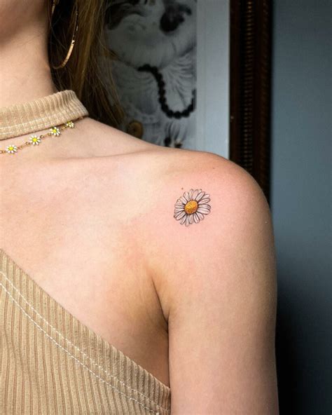 11+ Minimalist Daisy Tattoo Ideas That Will Blow Your Mind!