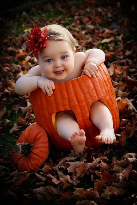 25 Babies In Pumpkins | Photography; never fails | Baby photos, Baby in ...