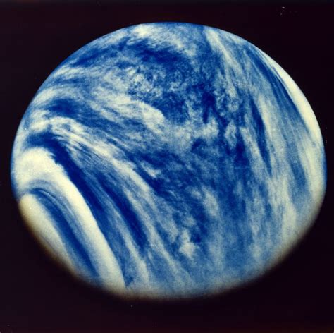 We've Found Possible Signs of Life in Venus's Clouds. Whoa. in 2020 ...