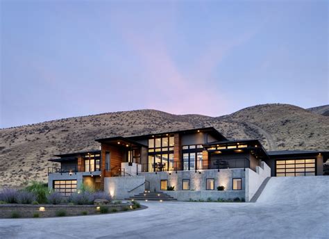 Badger Mountain House / First Lamp Architecture and Construction | ArchDaily