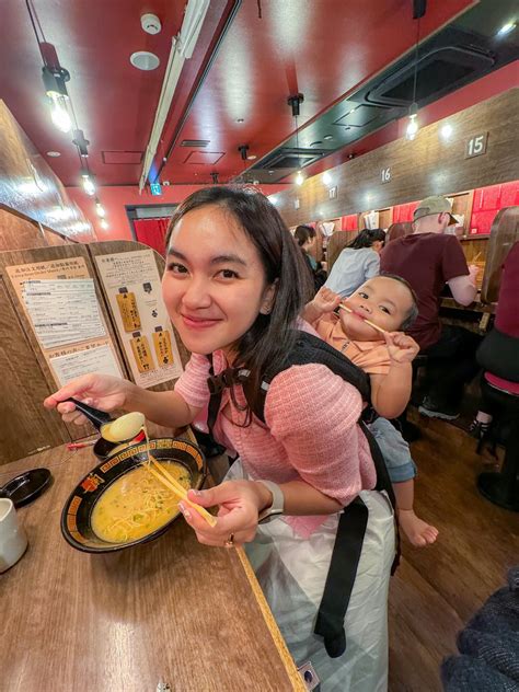 Makan Ramen dan Happy🤍 litahutami alvawardani