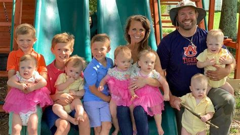 Sweet Home Sextuplets: How The Waldrops Support Their Huge Family