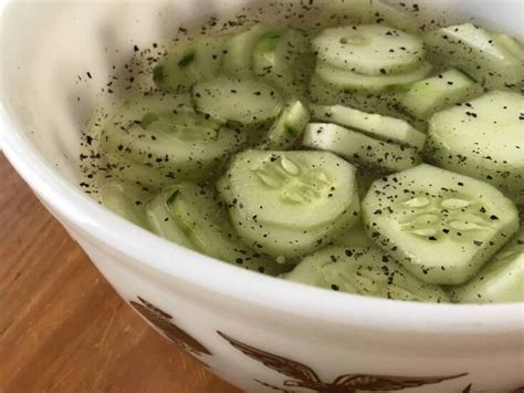 Marinated Cucumbers Onion & Vinegar Recipe (Cucumber Salad) - Southern ...