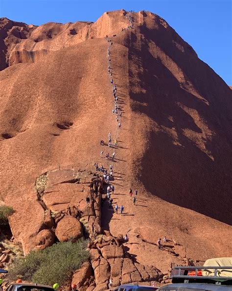 Uluru Australia / Beautiful View Of Uluru Australia Editorial Image Image Of Bush Grand ...