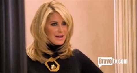 Kim Zolciak Reveals Real Hair Without A Wig On New Bravo Show [PHOTOS] | IBTimes