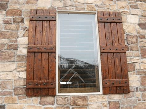 Window Shutters Rustic Italian decor ideas | EasyHomeTips.org