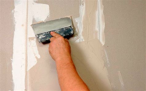 Difference Between Drywall and Plaster - Solved!