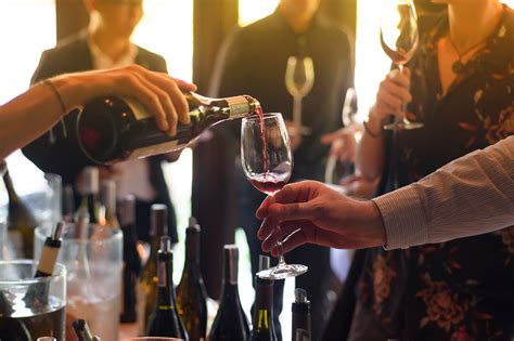 How to Host Your Own Wine-Tasting Party: A Brief Guide – BrüMate