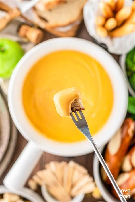 Copycat Melting Pot Cheese Fondue Recipe