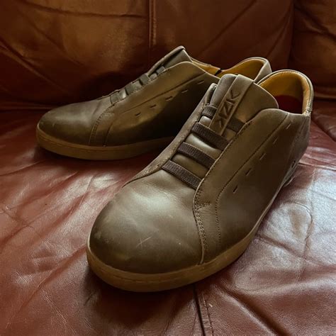 Kizik | Shoes | Kizik Kzk New York Brown Leather Slip On Sneakers Shoes ...
