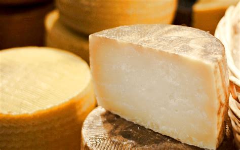 Descubriendo el auténtico queso manchego - Saber Sabor - Turismo ...