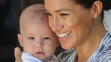 Meghan Markle Receives Hate For Leaving Baby Archie In Canada ...