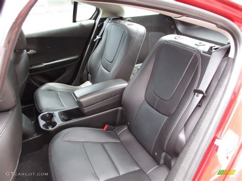 2014 Chevrolet Volt Standard Volt Model Rear Seat Photo #120645755 | GTCarLot.com