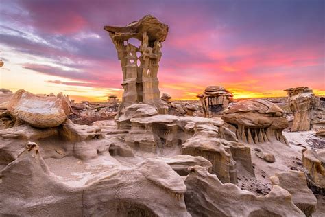 Exploring Alien Throne, New Mexico | Visit the Valley Of DreamsTravelAwaits