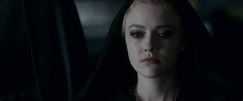 "The Twilight Saga: Eclipse" HQ Screencaps - Dakota Fanning Image (18016906) - Fanpop