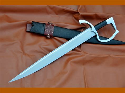 Falchion Sword