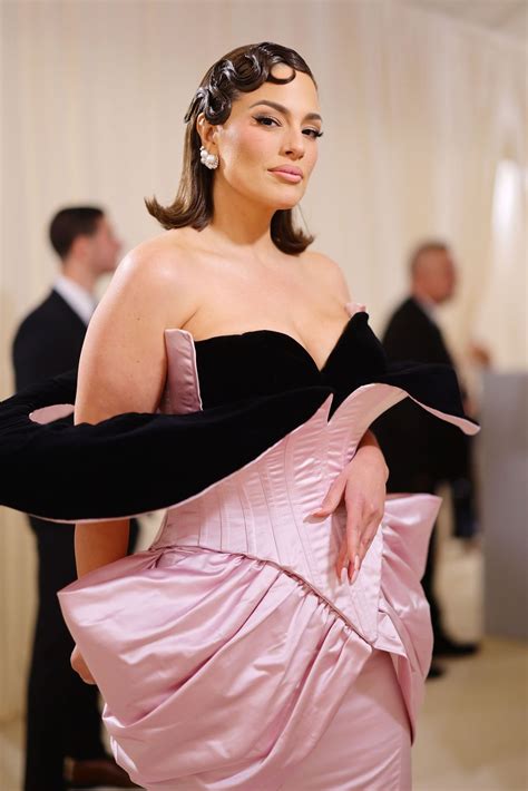 Ashley Graham – Met Gala 2023 • CelebMafia