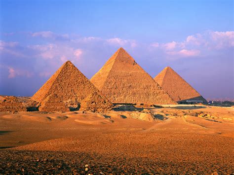 Great Pyramids of Giza Egypt | Travel and Tourism