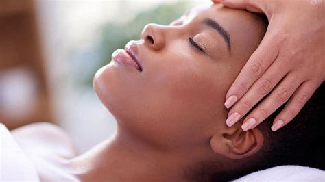 Scalp Massage & Hair Loss | InStyle-Egg® Laser Cap- Hair Growth Expert
