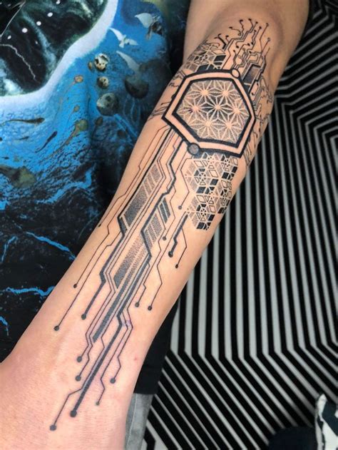 Abstract Circuits | Cyberpunk tattoo, Electronic tattoo, Cyborg tattoo