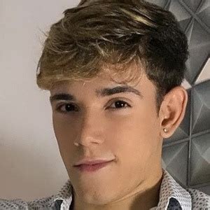 Gabriel Santos-tiktok (TikTok Star) - Age, Birthday, Bio, Facts, Family, Net Worth, Height ...