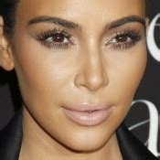 Kim Kardashian Makeup: Black Eyeshadow, Bronze Eyeshadow & Mauve ...