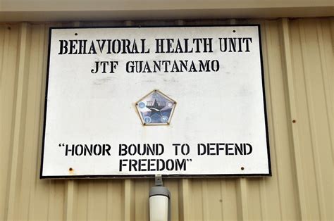 Guantanamo Joint Medical Group Hunger Strike Response Photos | Public Intelligence