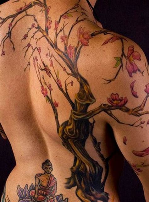 20 Beautiful Bodhi Tree Tattoo Designs for Men and Women – EntertainmentMesh