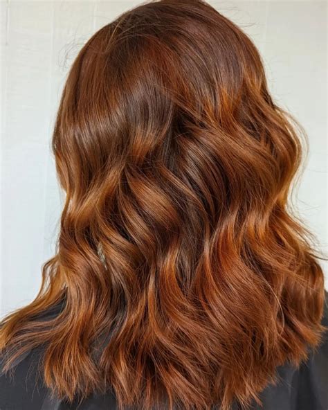 30 Sophisticated Chestnut Brown Hair Ideas for All Seasons - Hair Adviser