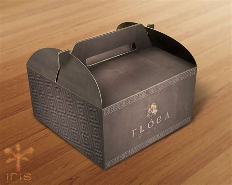 take away box for a restaurant | Dessert packaging design, Cake boxes packaging, Food packaging ...