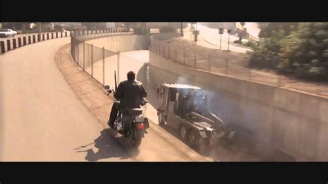 TERMINATOR 2 BIKE CHASE HD - YouTube