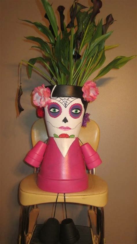 Day of the Dead Halloween Decor #halloween #sugarskull Flower Pot Art, Clay Flower Pots, Clay ...