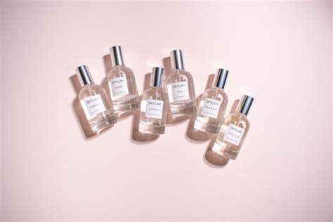 Coral Skylar perfume - a fragrance for women and men 2017