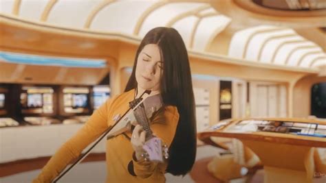 All 7 STAR TREK Theme Songs Get a Stellar Violin Tribute - Nerdist