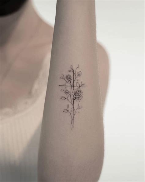 Cross With Flowers Tattoo Forearm : Pin On Nail Art / See more ideas ...