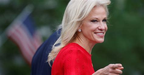 Kellyanne Conway Has Trouble Naming A Top Black White House Aide | HuffPost