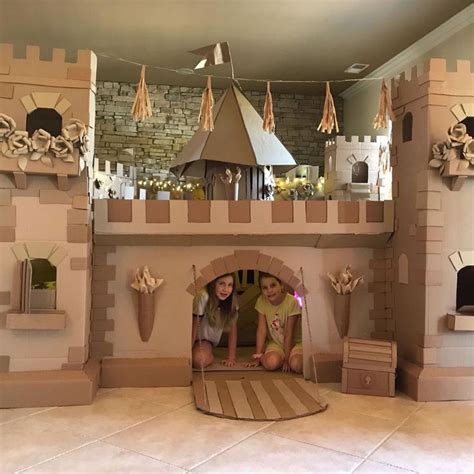 Pin by Emma Thomsen on papborg sommer 22 | Cardboard castle, Cardboard crafts kids, Cardboard ...