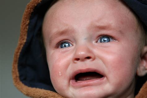 Reasons why your baby is crying – JUST A MAA