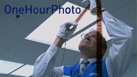 One Hour Photo (2002) - FilmNerd